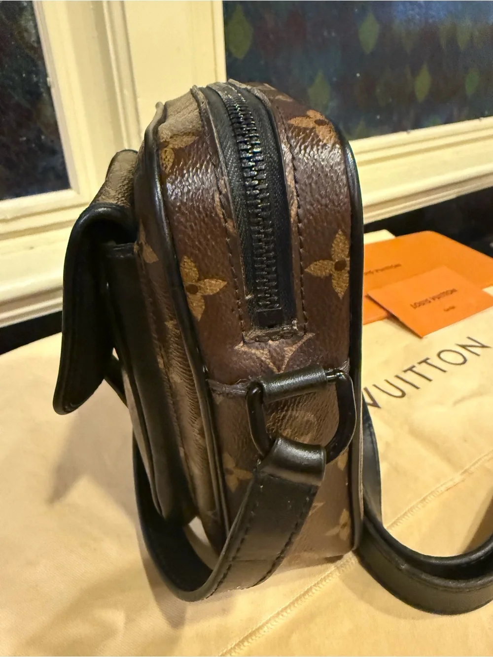 100% authentic  Louis Vuitton Christopher wearable wallet Crossbody bag - Picture 5 of 14